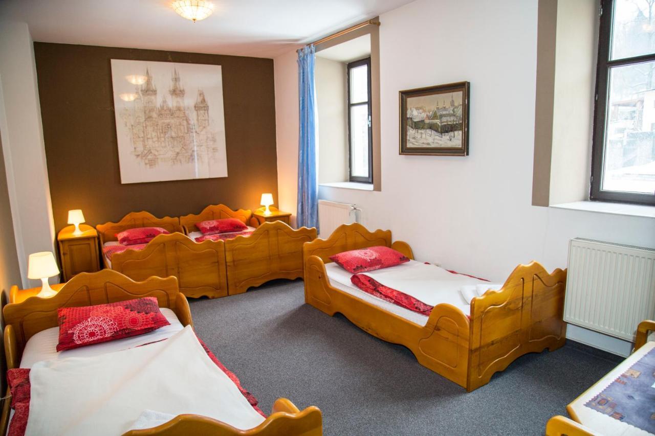 Hotel U Mesta Prahy นาคอด ภายนอก รูปภาพ